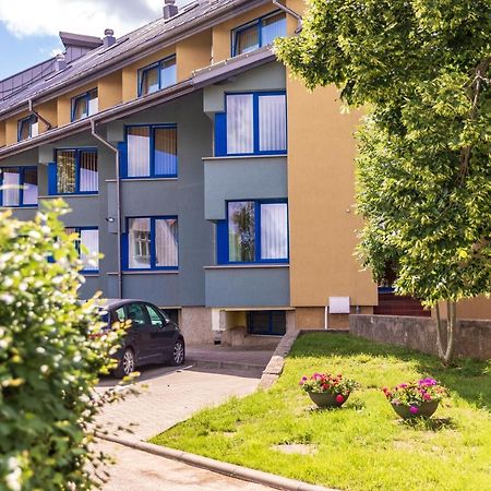 Apartamentai "Tenisas" Паланга Екстер'єр фото