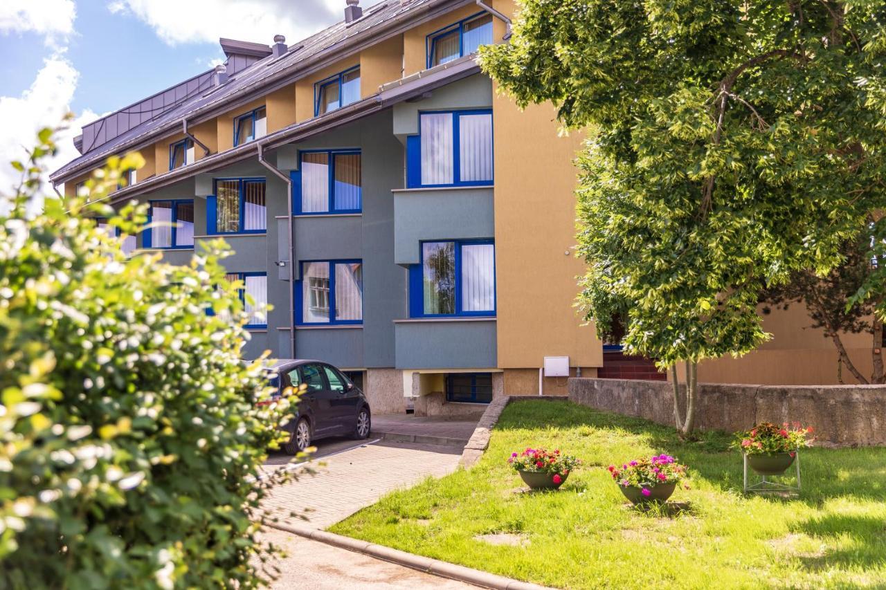 Apartamentai "Tenisas" Паланга Екстер'єр фото